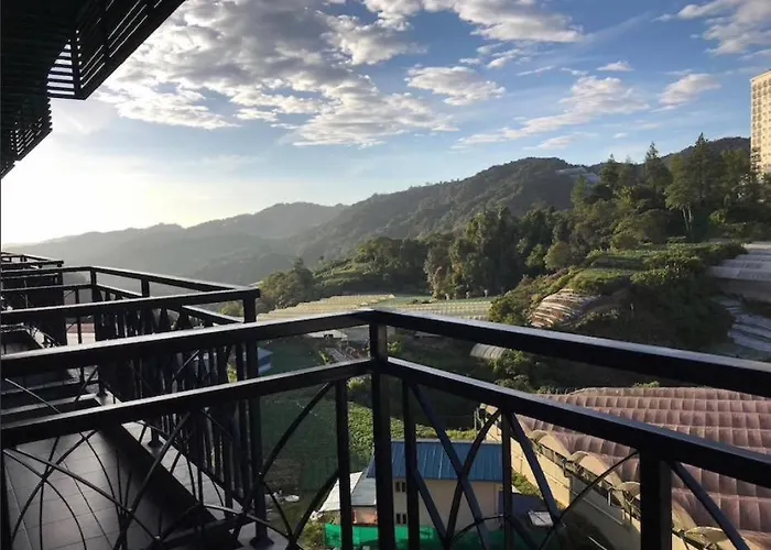 Cameron Nova Highlands Resort I